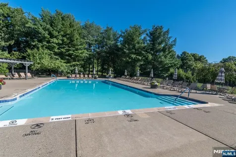 41 Litchult Lane Mahwah NJ 07430