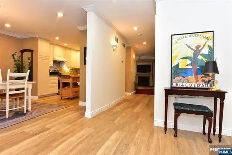 41 Litchult Lane Mahwah NJ 07430