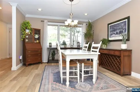 41 Litchult Lane Mahwah NJ 07430