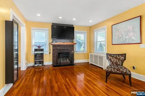 87 W Forest Avenue Teaneck NJ 07666