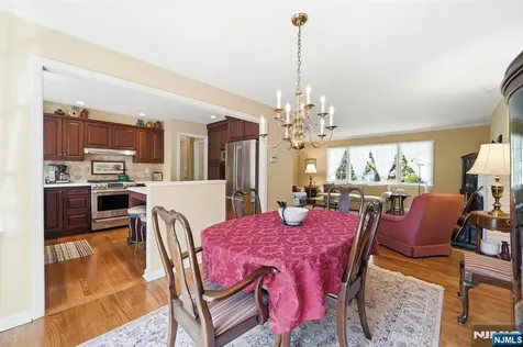 217 Jeffer Street Ridgewood NJ 07450
