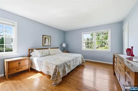 217 Jeffer Street Ridgewood NJ 07450