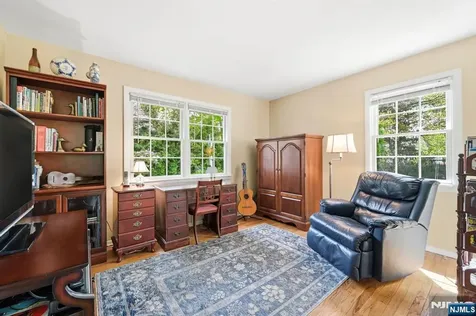 217 Jeffer Street Ridgewood NJ 07450