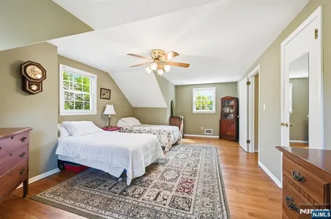 217 Jeffer Street Ridgewood NJ 07450