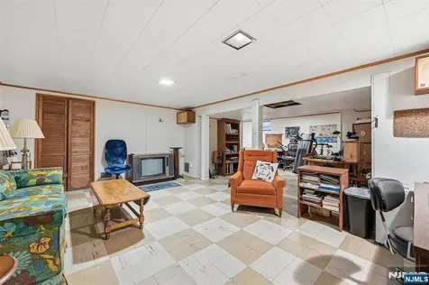 217 Jeffer Street Ridgewood NJ 07450