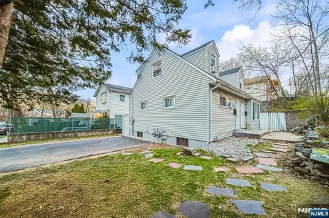 2 Elizabeth Street Ridgefield NJ 07657