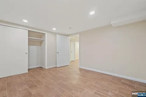 234 Columbia Avenue Fort Lee NJ 07024