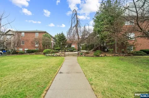 234 Columbia Avenue Fort Lee NJ 07024