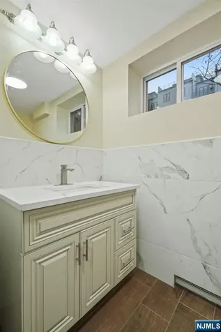 234 Columbia Avenue Fort Lee NJ 07024
