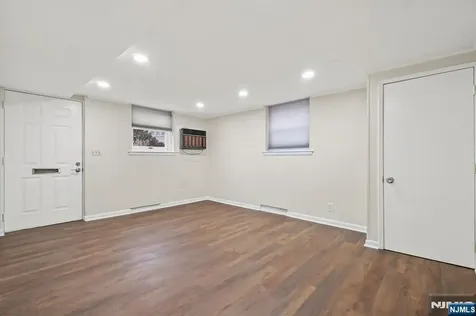 234 Columbia Avenue Fort Lee NJ 07024