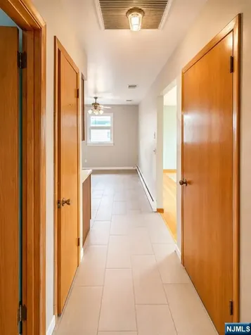 106 Rochelle Parkway Saddle Brook NJ 07663