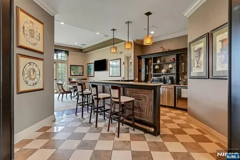 1112 The Plaza Tenafly NJ 07670