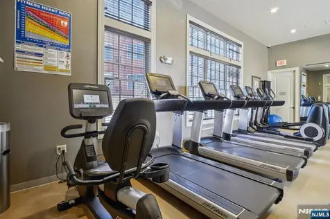 1112 The Plaza Tenafly NJ 07670