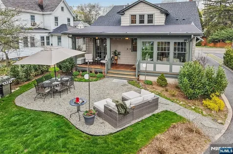 512 Ackerman Avenue Glen Rock NJ 07452
