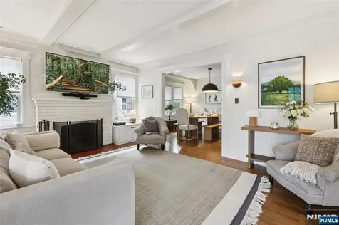 512 Ackerman Avenue Glen Rock NJ 07452