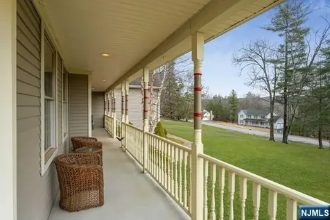 29 W Cole Haven Terrace Montague NJ 07827