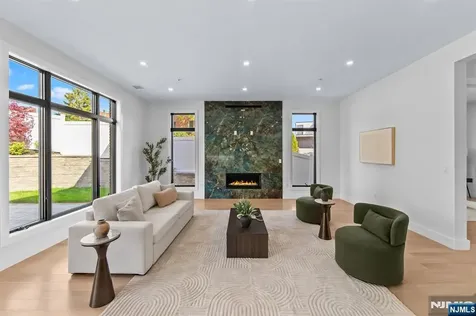61 Edgewater Road Cliffside Park NJ 07010