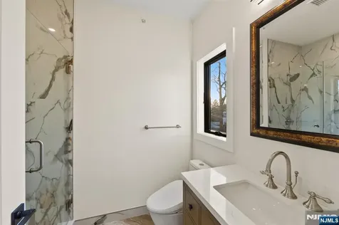 61 Edgewater Road Cliffside Park NJ 07010
