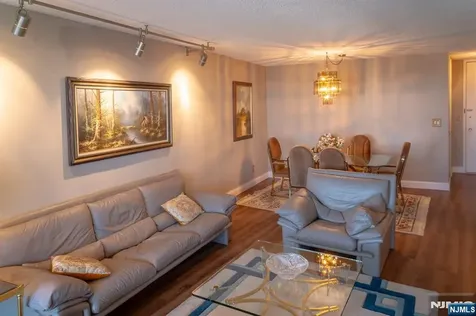 555 North Avenue Fort Lee NJ 07024