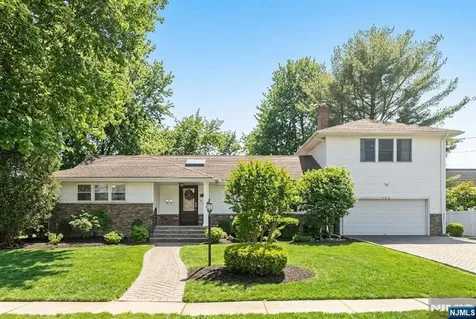 755 Neill Court Oradell NJ 07649