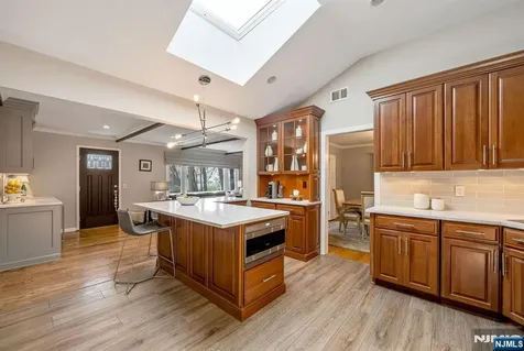755 Neill Court Oradell NJ 07649