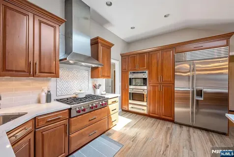 755 Neill Court Oradell NJ 07649