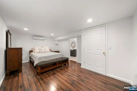 7 Wierimus Lane Hillsdale NJ 07642