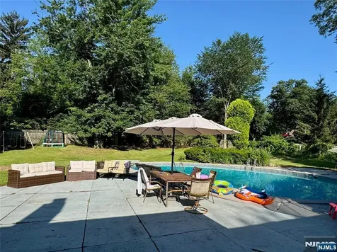 7 Wierimus Lane Hillsdale NJ 07642