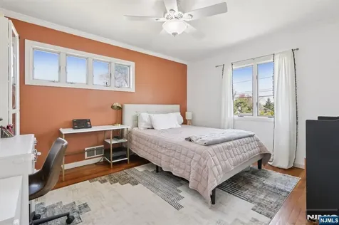67 Woodland Avenue Verona NJ 07044