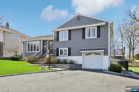67 Woodland Avenue Verona NJ 07044
