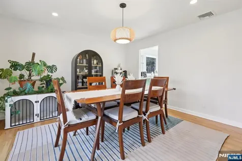 67 Woodland Avenue Verona NJ 07044