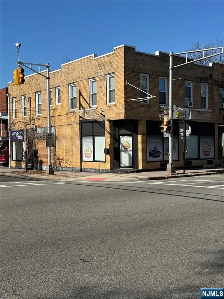 52 W Main Street Bogota NJ 07603