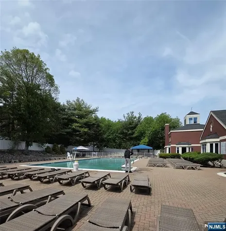 603 Ellery Court Edgewater NJ 07020