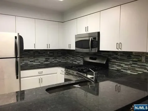 603 Ellery Court Edgewater NJ 07020