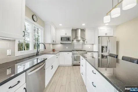 12 Montville Avenue Montville Township NJ 07045
