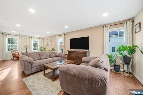 12 Montville Avenue Montville Township NJ 07045