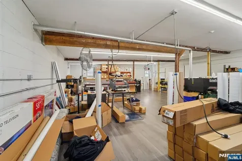 593 New York Avenue Lyndhurst NJ 07071