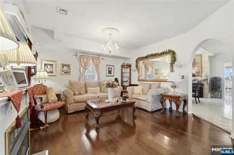 3 Stuyvesant Avenue Kearny NJ 07032