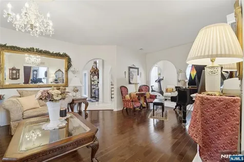 3 Stuyvesant Avenue Kearny NJ 07032