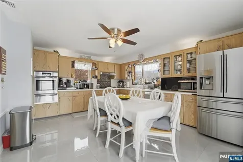 3 Stuyvesant Avenue Kearny NJ 07032
