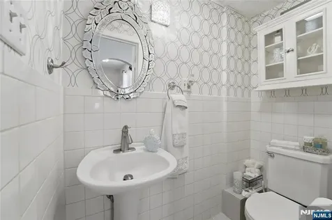 3 Stuyvesant Avenue Kearny NJ 07032