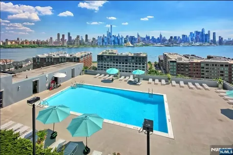 6050 Kennedy Boulevard West New York NJ 07093