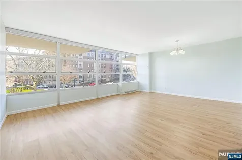 6050 Kennedy Boulevard West New York NJ 07093