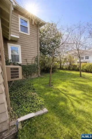 327 Rutland Avenue Teaneck NJ 07666