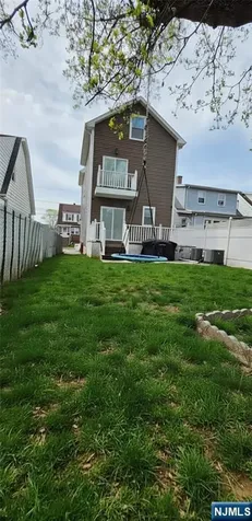 144 Silleck Street Clifton NJ 07013