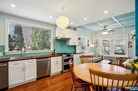 29 Park Avenue Newton NJ 07860