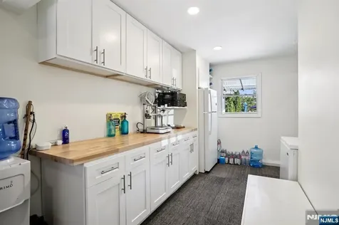 29 Park Avenue Newton NJ 07860