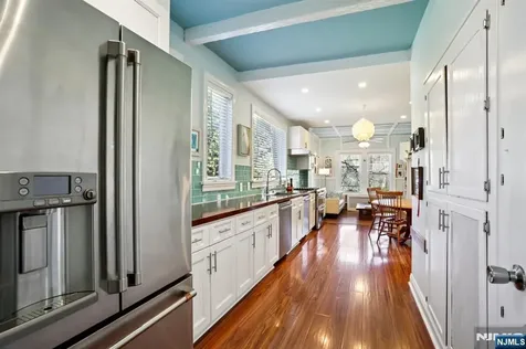 29 Park Avenue Newton NJ 07860