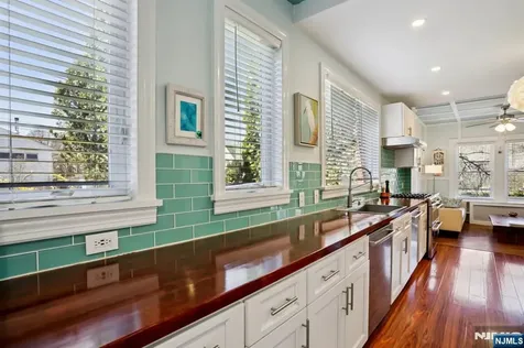 29 Park Avenue Newton NJ 07860