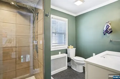 29 Park Avenue Newton NJ 07860